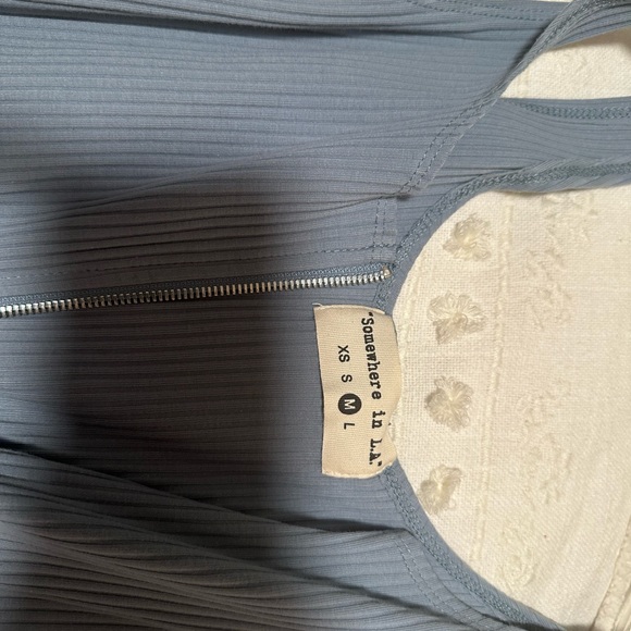 BRAND NEW CARUSO ZIP UP DRESS. SO FLATTERING. NEW WITH TAGS - Picture 3 of 4